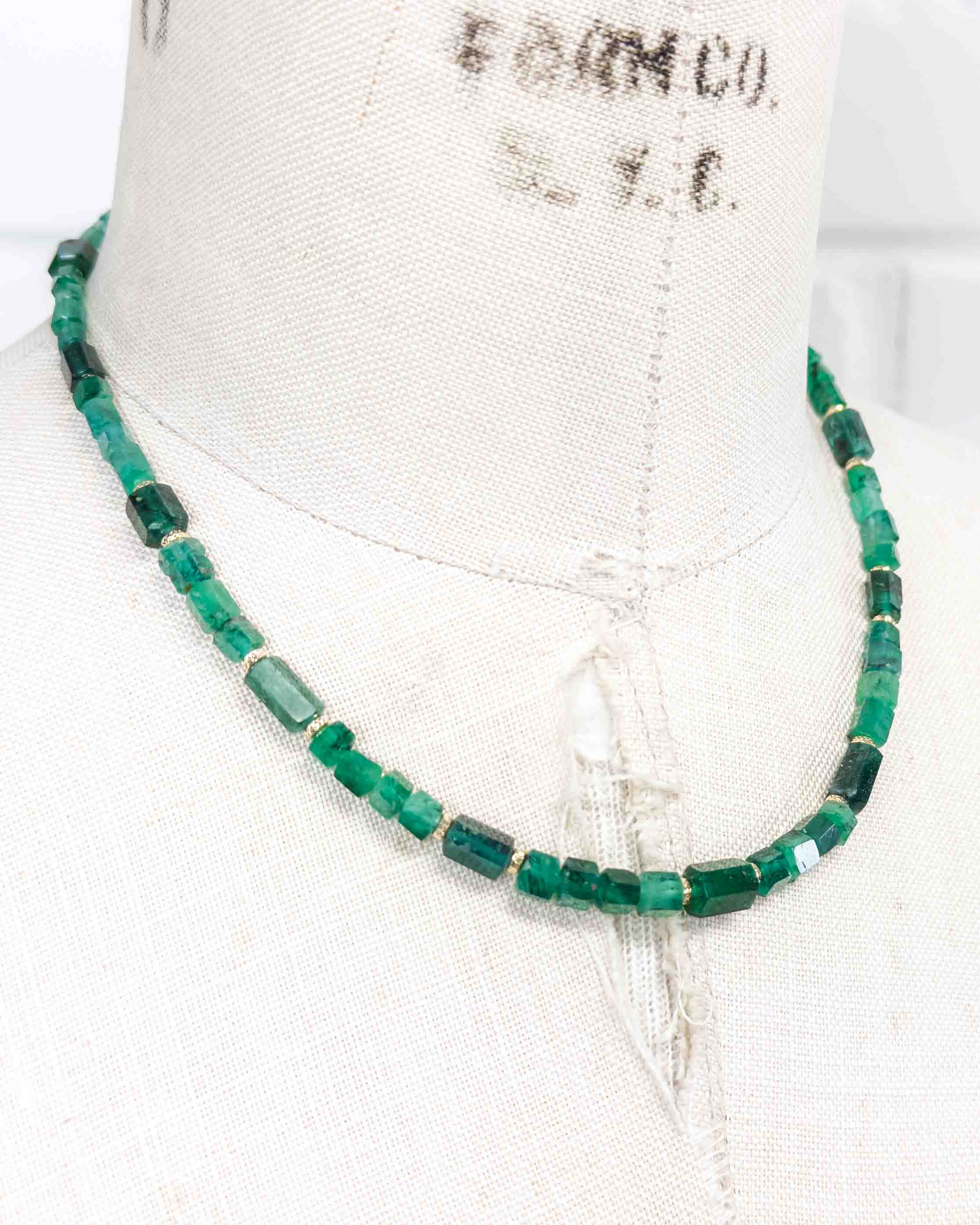14k Gold Natural Emerald Nugget Collar Necklace